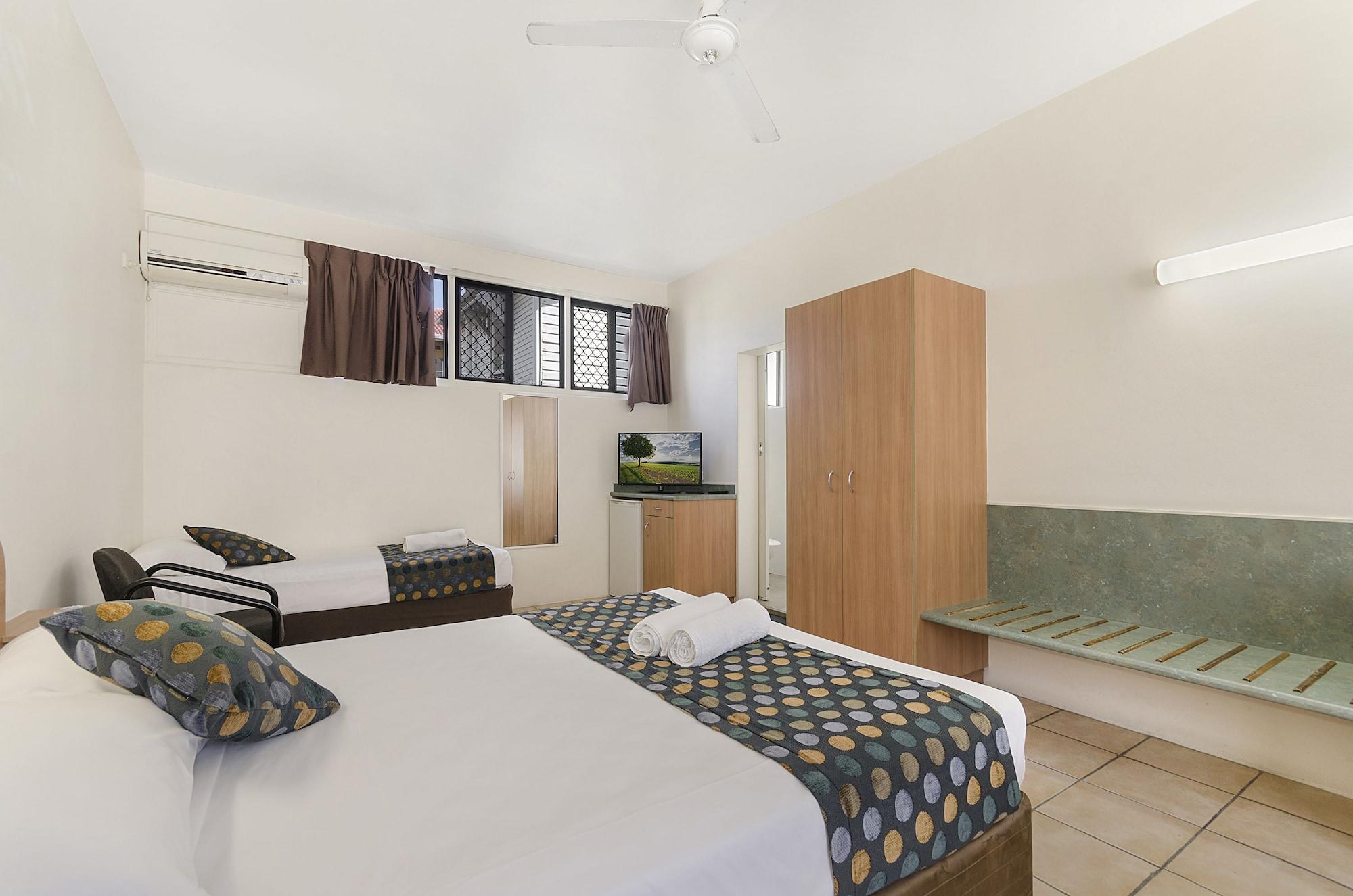 Beach House Motel Townsville Eksteriør billede