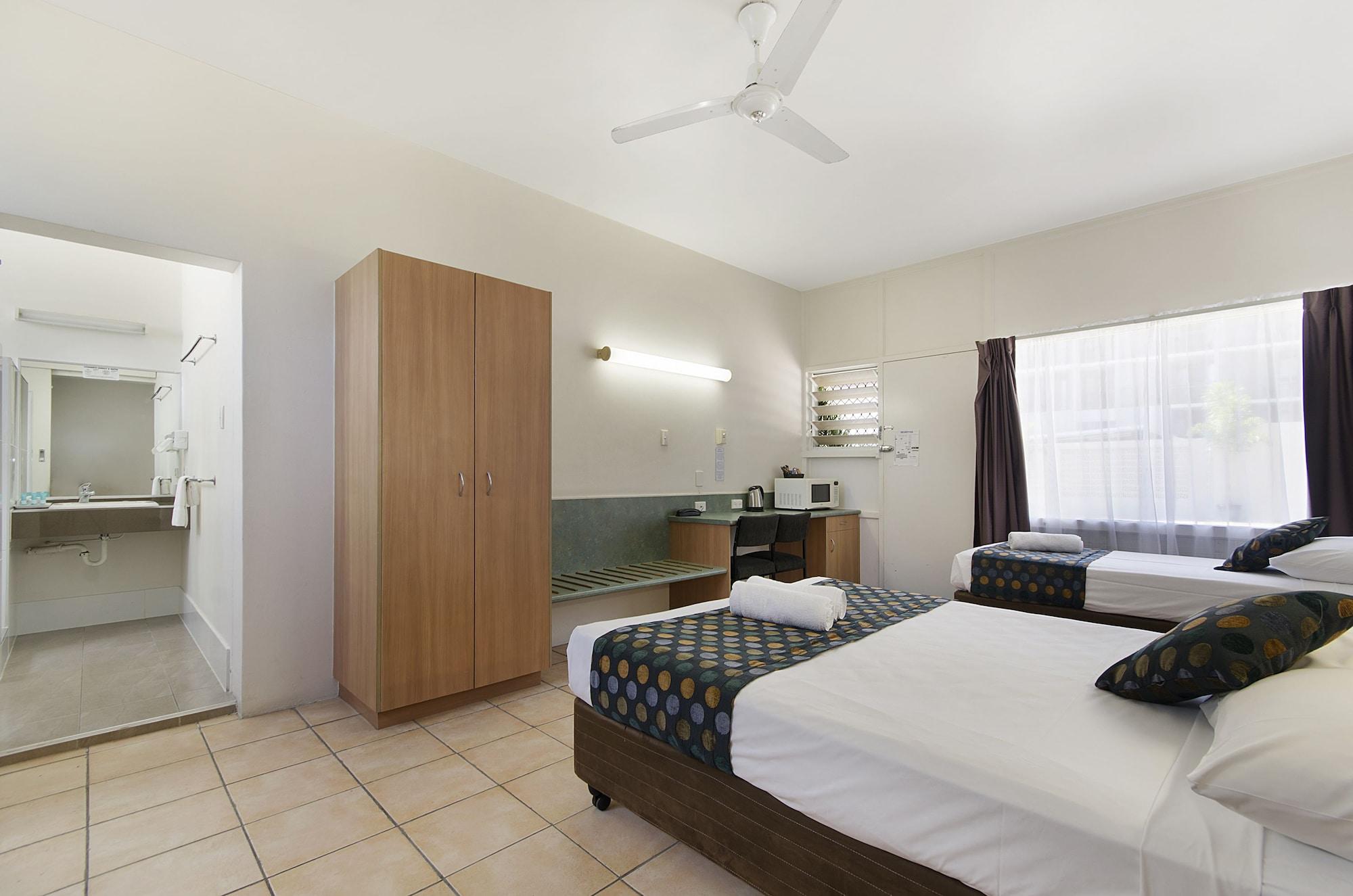 Beach House Motel Townsville Eksteriør billede