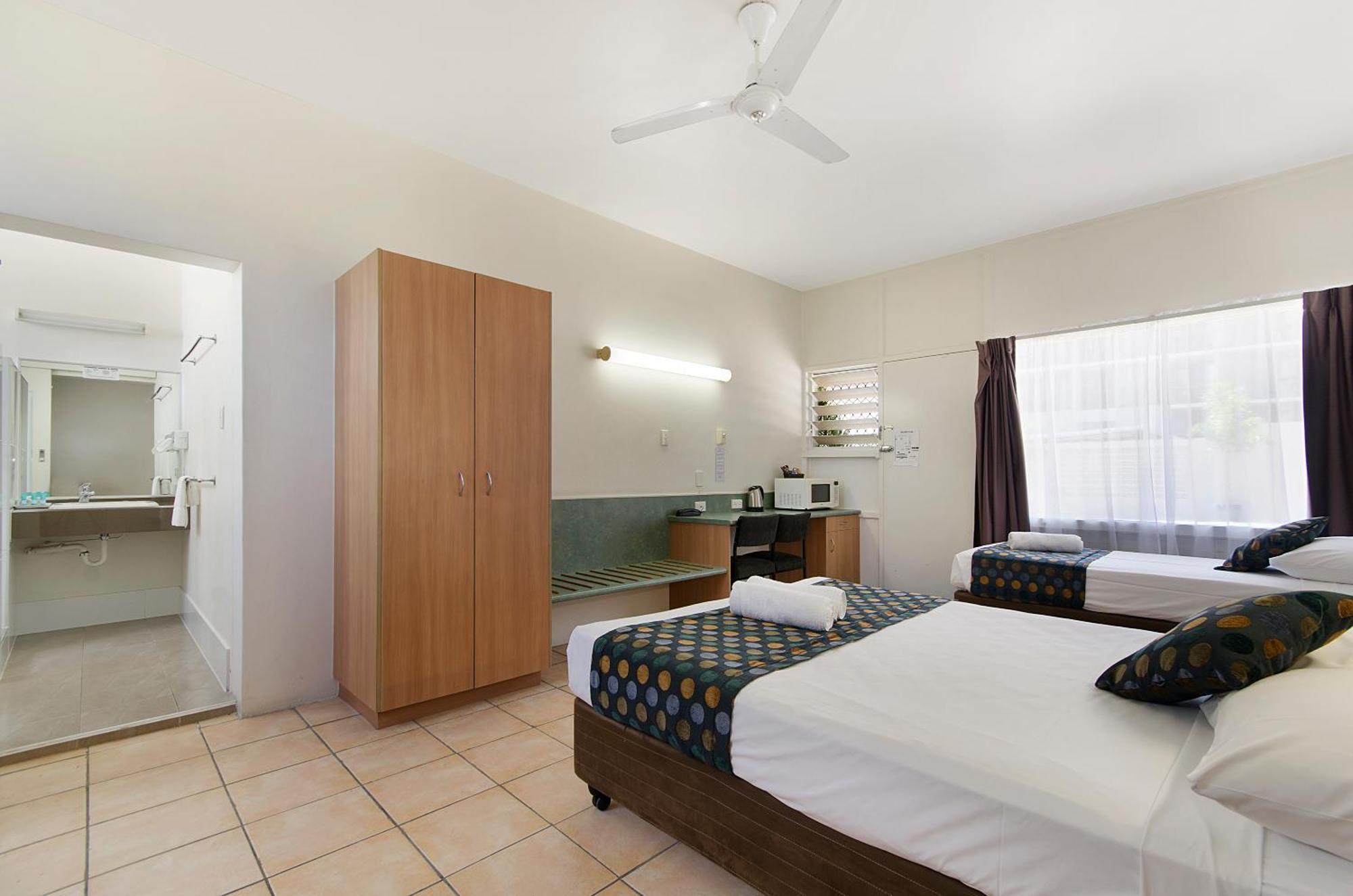 Beach House Motel Townsville Eksteriør billede