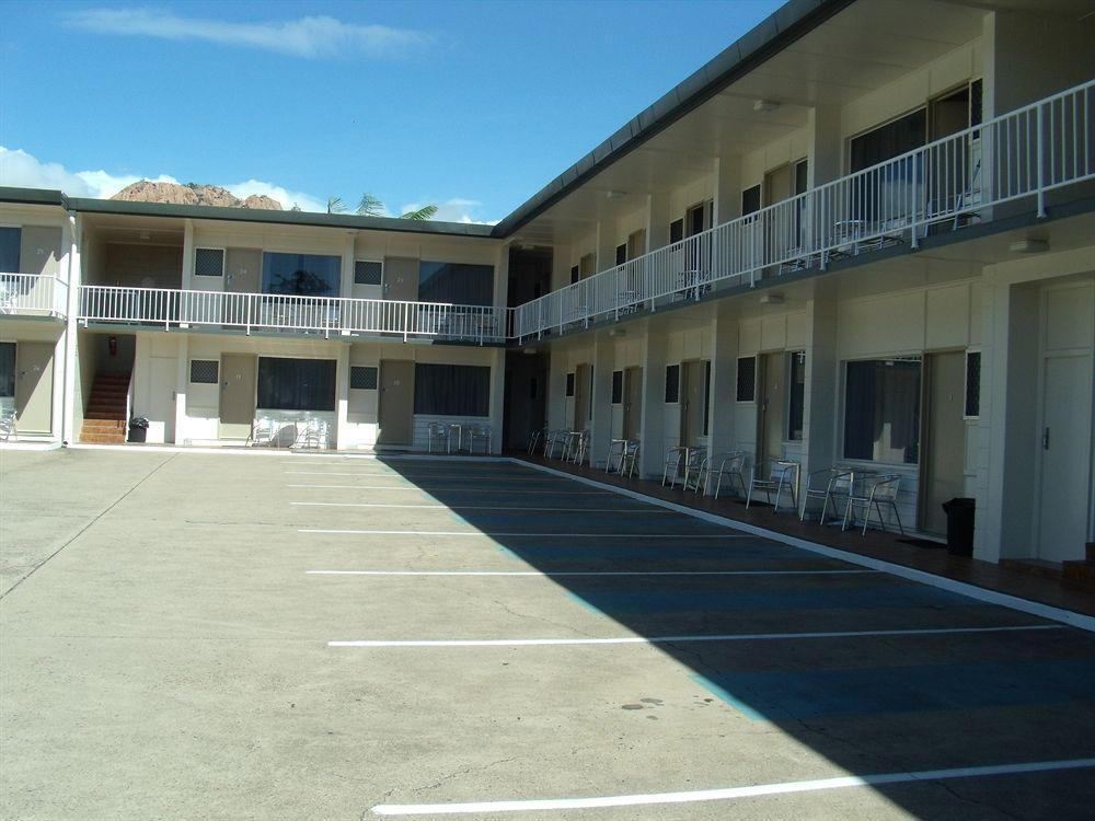 Beach House Motel Townsville Eksteriør billede