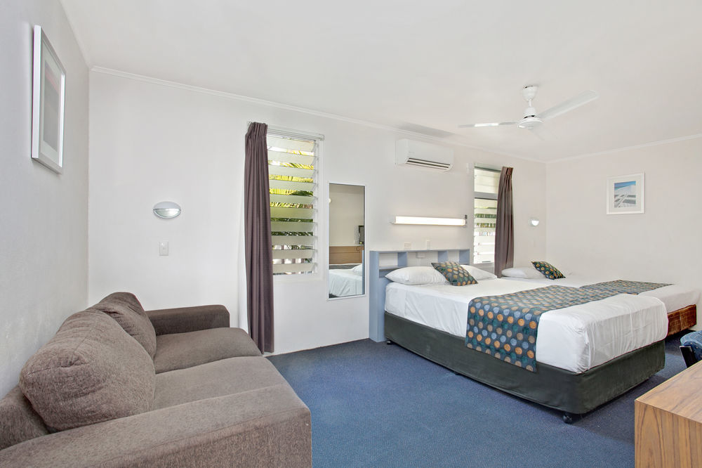 Beach House Motel Townsville Eksteriør billede