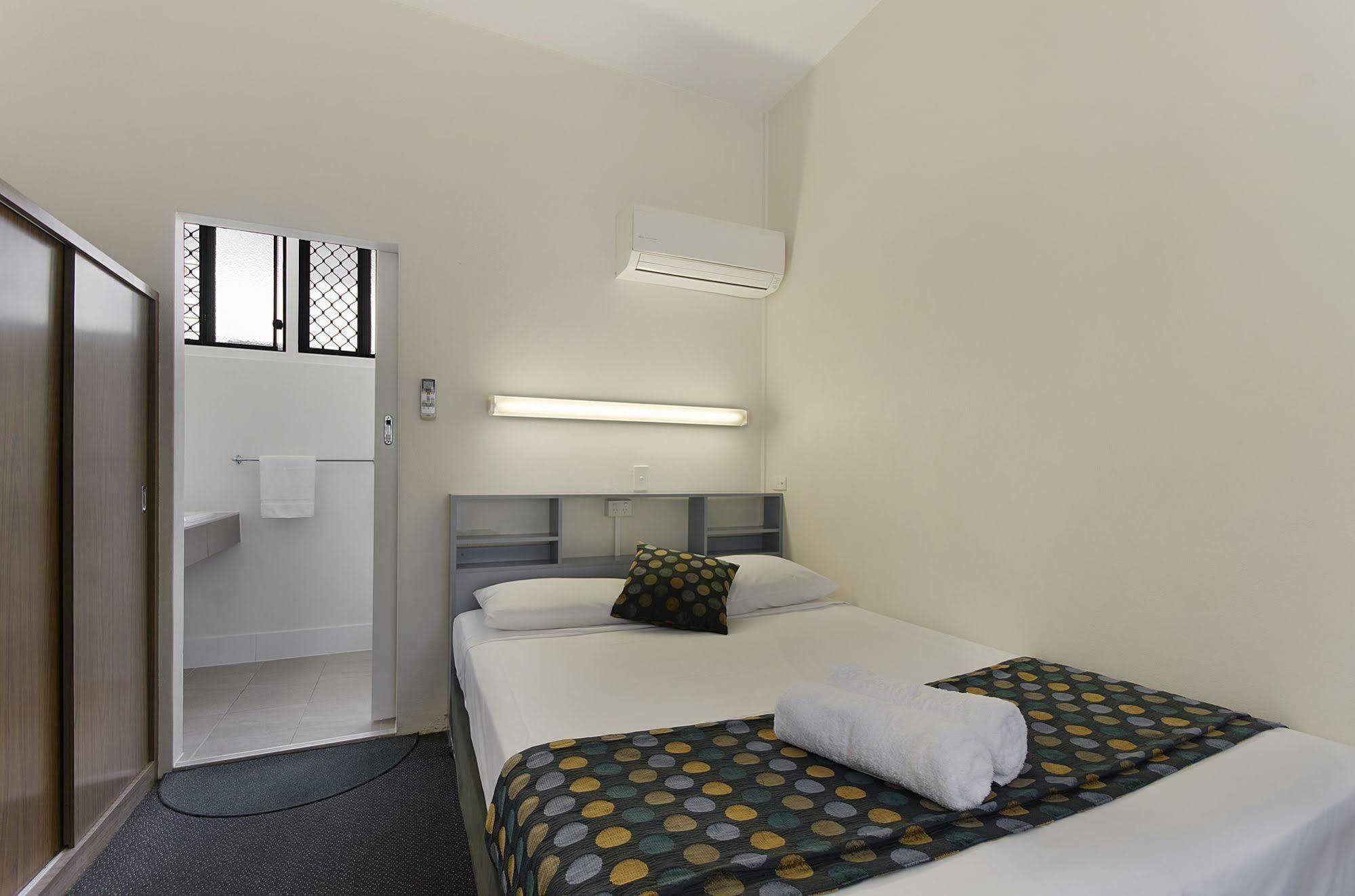 Beach House Motel Townsville Eksteriør billede